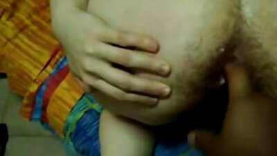 ສາວ Ebony exposes booty ຂະຫນາດນ້ອຍແລະ titties ແລະໄດ້ຮັບການ fucked
