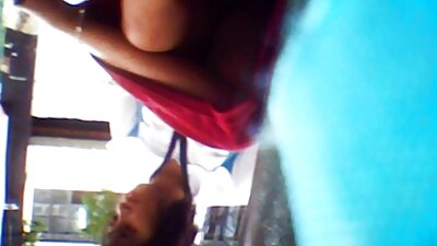 ຄູ່ຜົວເມຍຂອງ bitches ເລຍ pussy ໃນຫ້ອງນ້ໍາແລະເຮືອນຄົວ